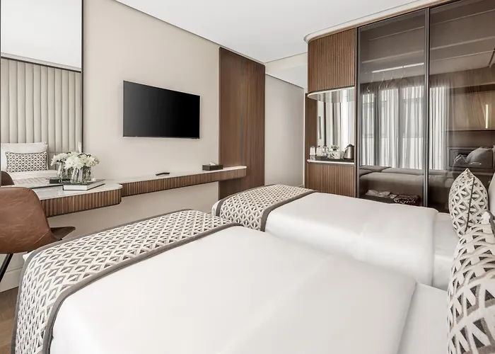 Dream Karakoey Bosphorus Hotel 4*