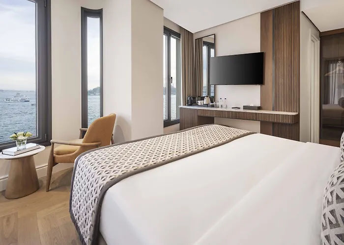 Dream Karakoey Bosphorus Hotel 4*