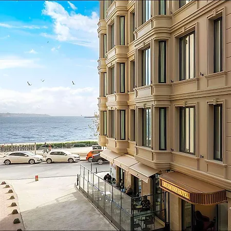 Hotel Dream Karakoey Bosphorus 4*