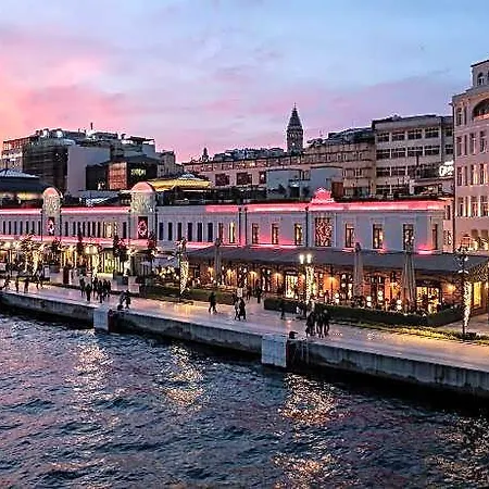 Dream Karakoey Bosphorus Hotel 4*
