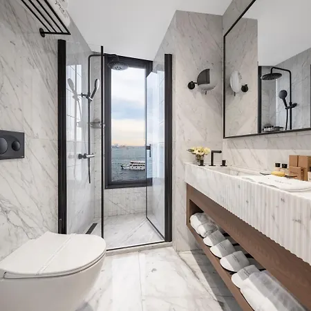 Dream Karakoey Bosphorus Hotel Istanbul